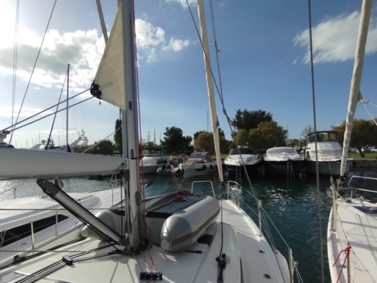 Noleggio Barca a vela Bénéteau con patente nautica