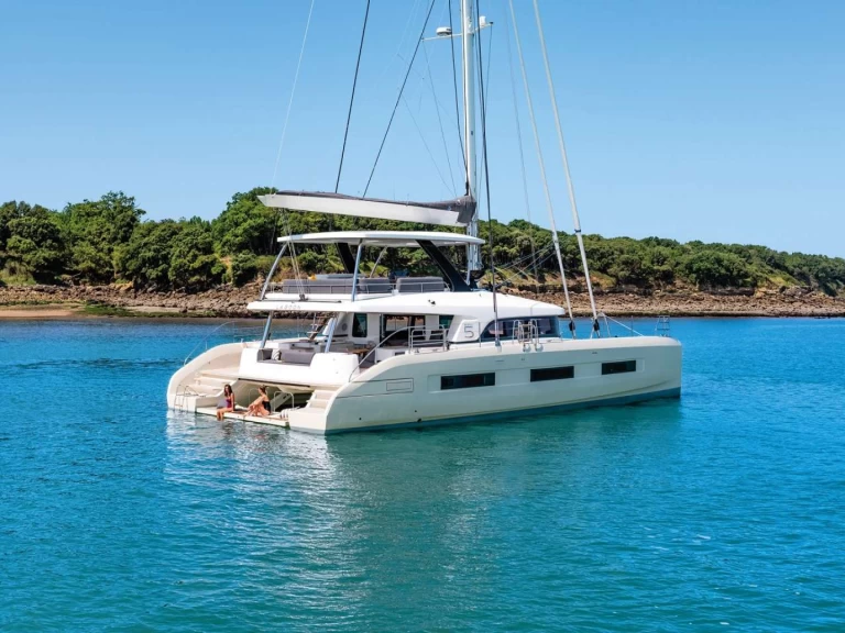 Noleggio Yacht di lusso con o senza skipper Lagoon a Croazia
