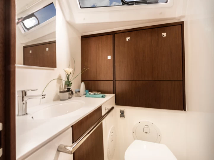 Noleggio Barca a vela con o senza skipper Bavaria a Trogir