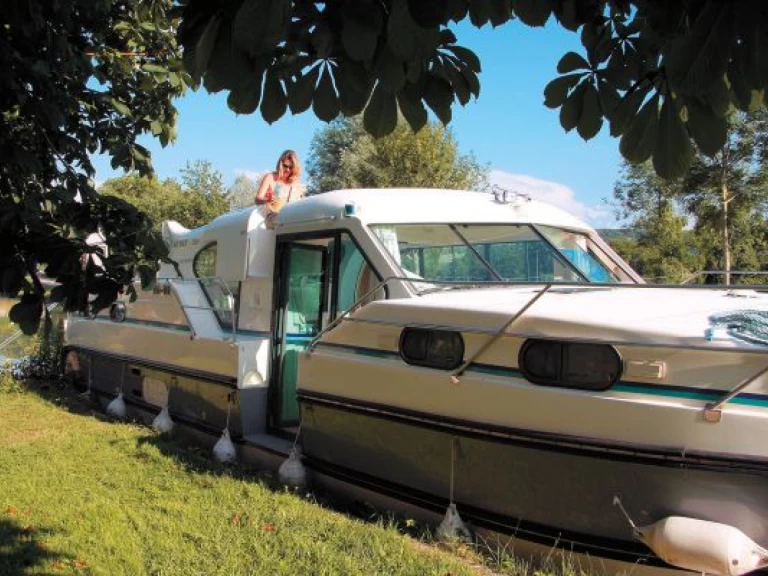 Noleggio barche Confort 1350 B a Joigny su Samboat