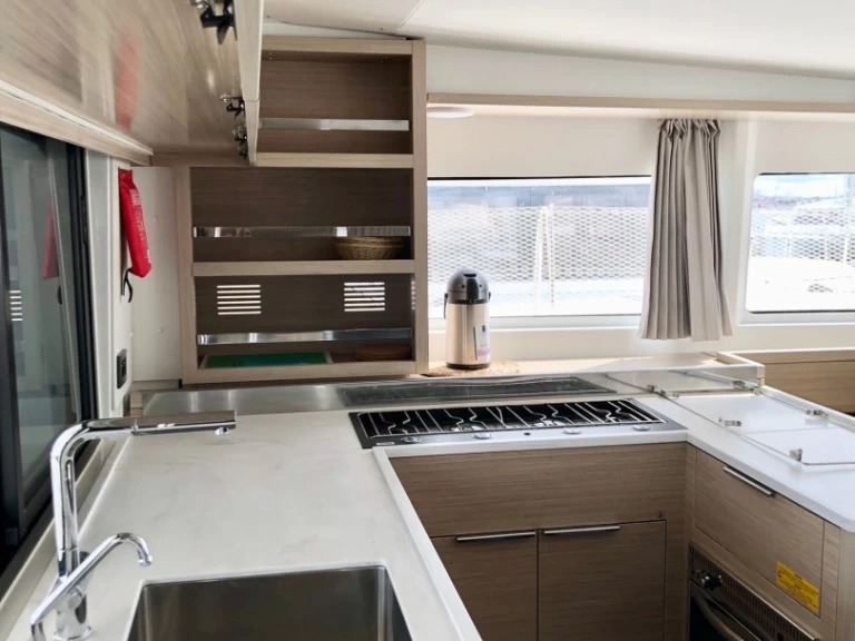 Noleggio a Pomer – Lagoon Lagoon 46 su SamBoat