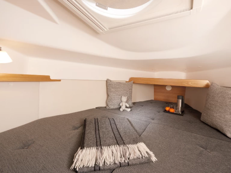 Noleggio Catamarano Quorning Yachts con patente nautica