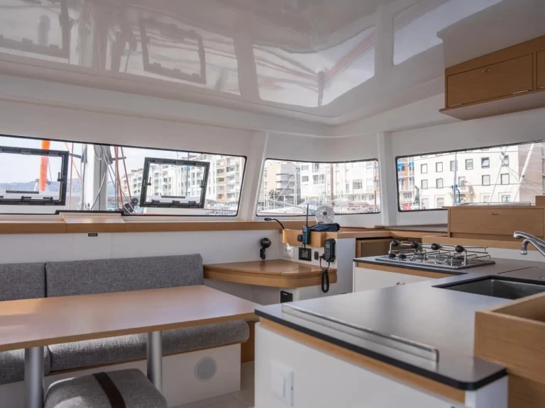 Noleggio Catamarano a Toulon – Excess Excess 11