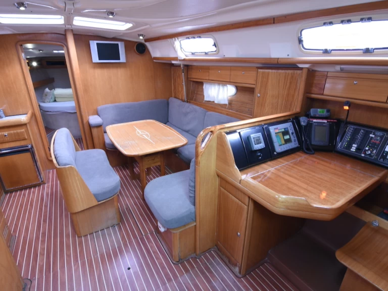 Noleggio a Punat – Bavaria Bavaria 42 Cruiser su SamBoat