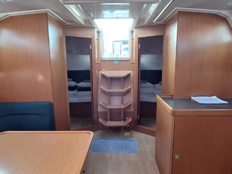 Bavaria Cruiser 46 da affittare a  Trogir