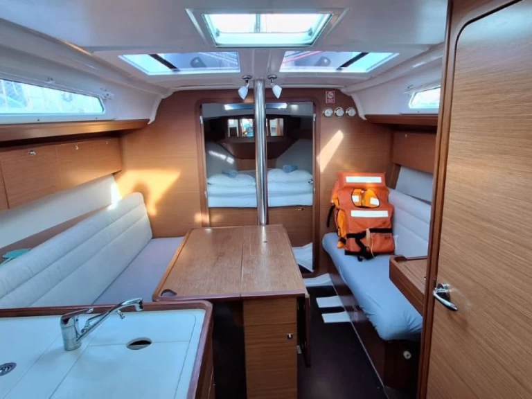 Noleggio Barca a vela a Trogir – Dufour Dufour 360 Grand Large