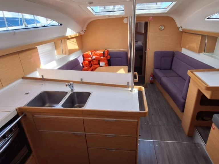 Elan Impression 45 da affittare a  Trogir