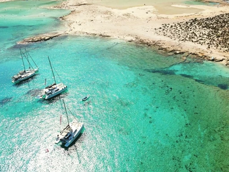 Noleggio barche Heraklion Municipality economico Lagoon 450 F