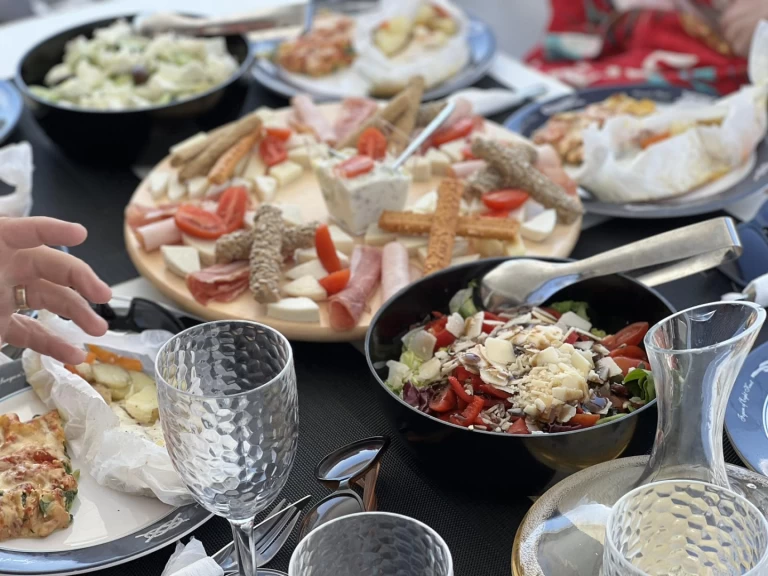 Noleggio Catamarano Bali con patente nautica