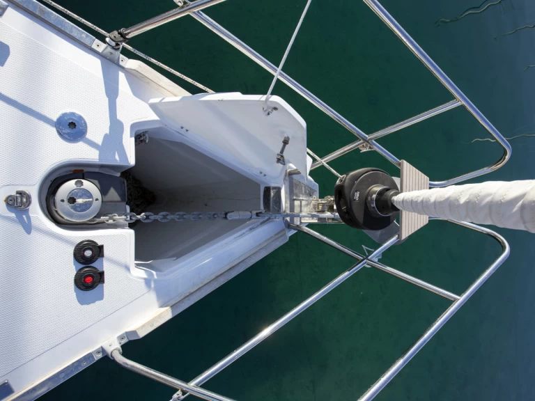 Noleggio Barca a vela Elan con patente nautica