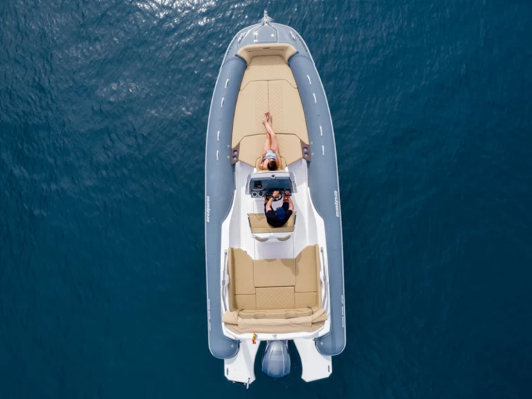 Noleggio Gommone con o senza skipper Salpa a Roses