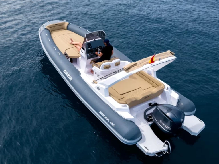 Noleggio Gommone Salpa con patente nautica