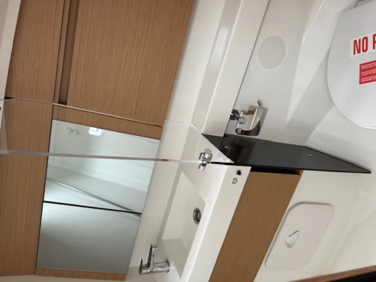 Jeanneau Sun Odyssey 410 da affittare a  Las Galletas