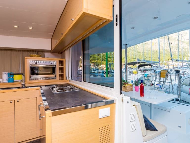 Noleggio barche Lagoon Lagoon 400 S2 a Trogir su Samboat