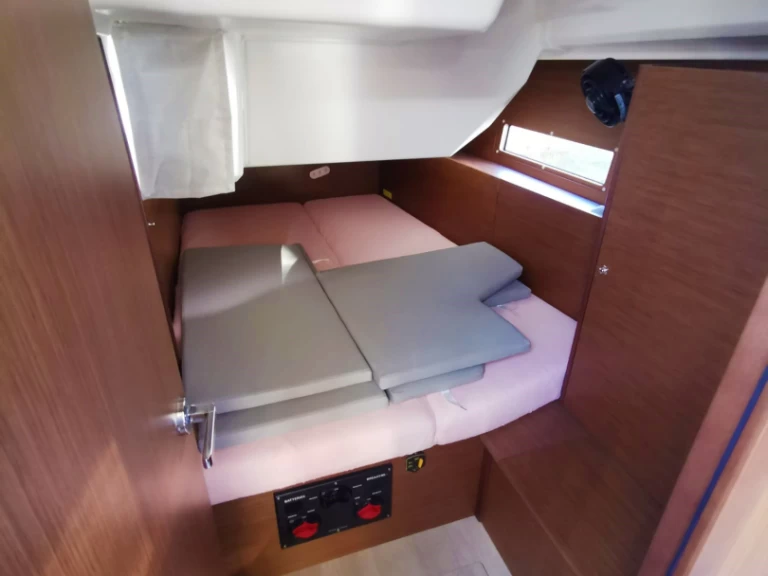 Noleggio Barca a vela con o senza skipper Bénéteau a Pomer