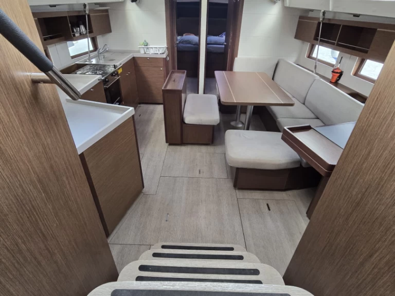 Barca a vela a noleggio a Pozzuoli al miglior prezzo