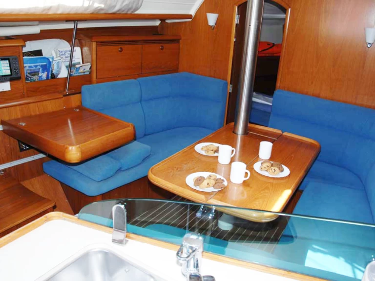 Noleggio Barca a vela a Spalato – Jeanneau Sun Odyssey 35