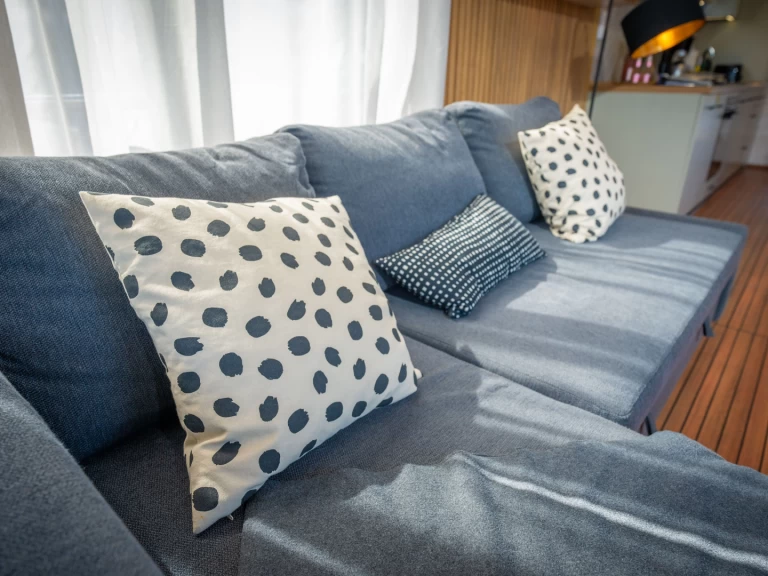 Noleggio Houseboat WOMA con patente nautica