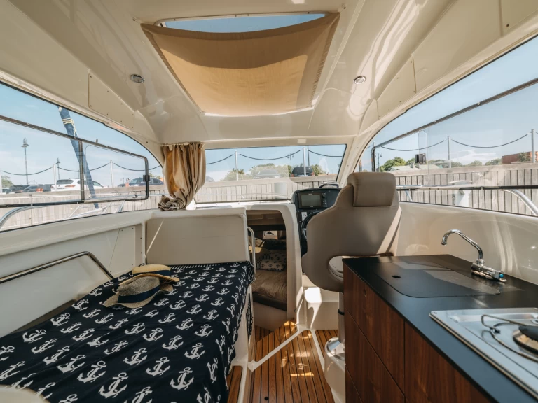 Noleggiare una Quicksilver Active 755 Weekend a Klaipėda