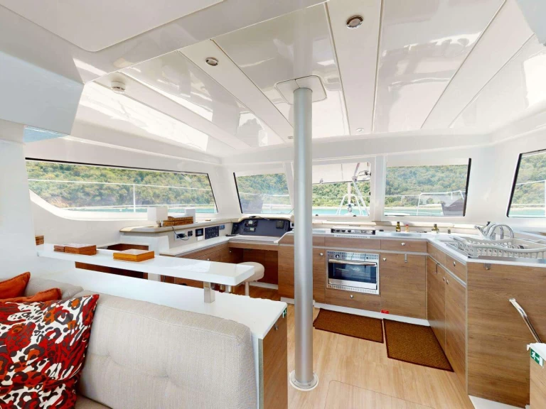 Noleggio barche Leeward Island economico AQUATIC ODYSSEY