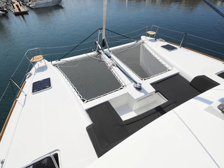 Noleggio Catamarano a Pola – Lagoon Lagoon 450 F