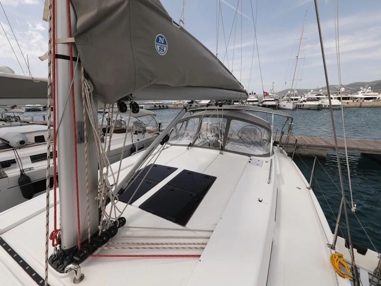 Noleggio barche Hanse Hanse 458 a Sukošan su Samboat