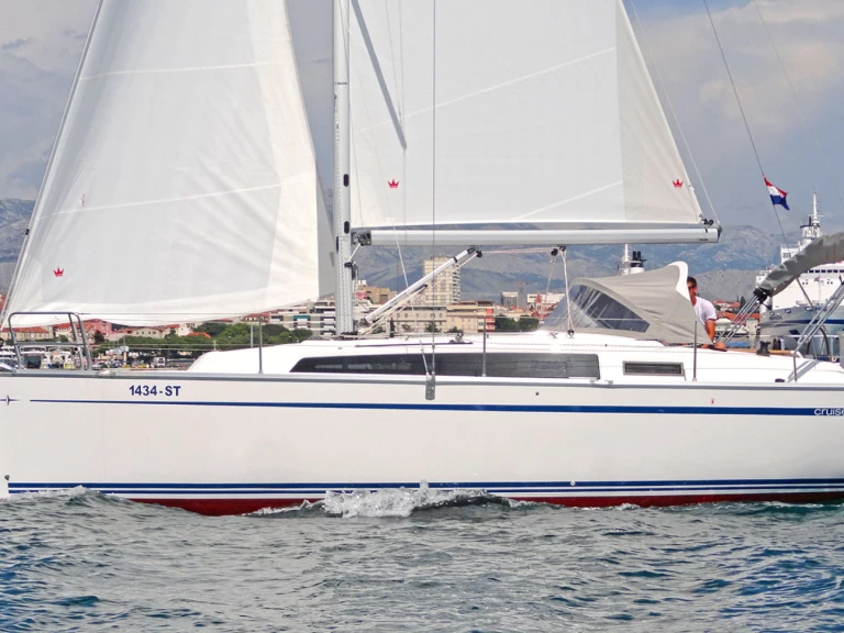 Noleggio Barca a vela a Spalato – Bavaria Cruiser 34