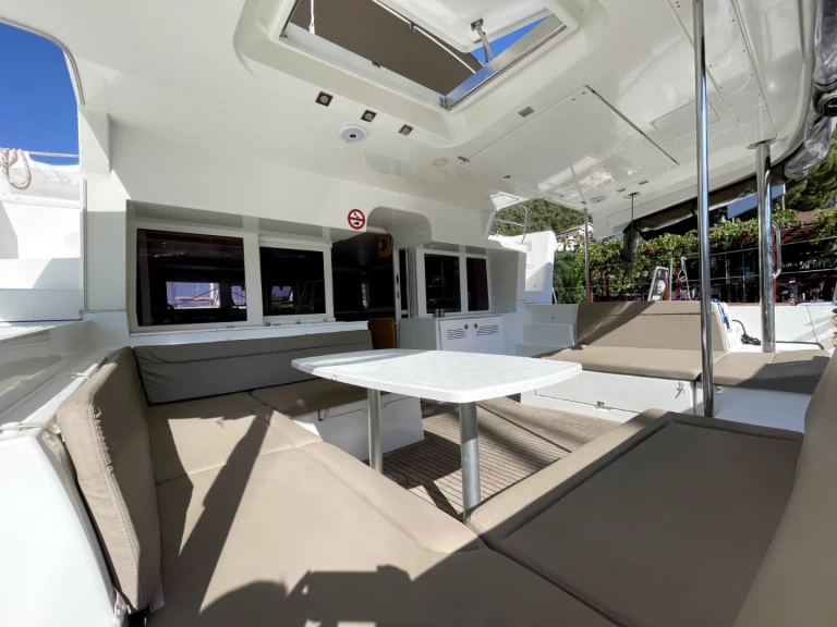 Noleggio barche Álimos economico Lagoon 450 F