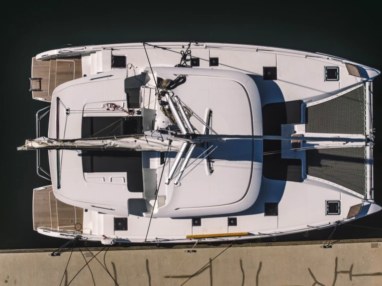 Lagoon Lagoon 46 da affittare a  Sebenico