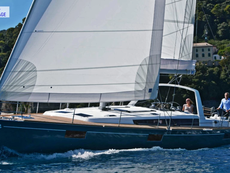 Barca a vela a noleggio a Heraklion Municipality al miglior prezzo