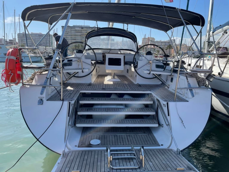 Noleggio a Club Nàutic Sant Antoni – Elan Impression 514 su SamBoat