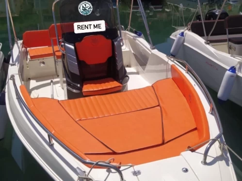 Noleggiare una Prua al vento Jaguar 5.7 a Italia