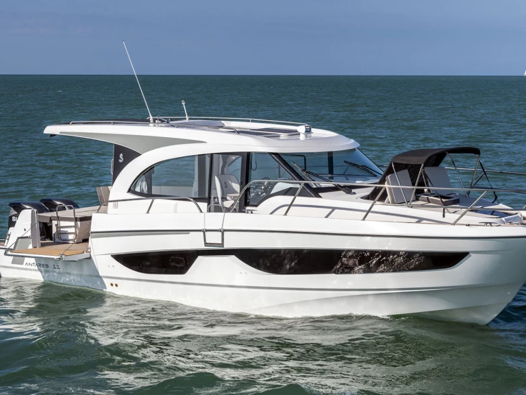 Noleggio barche Pola economico Antares 11 OB