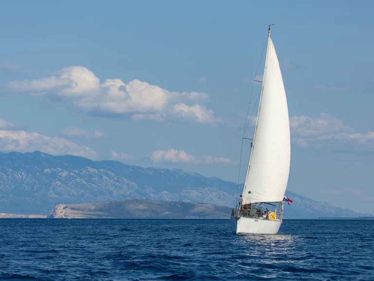 Noleggio a Punat – Aragosa Yachts Dolphin 50 su SamBoat