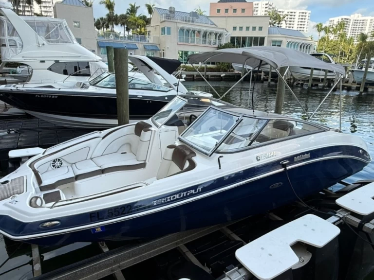 Noleggio a Miami – Yamaha Limited 24 5 su SamBoat