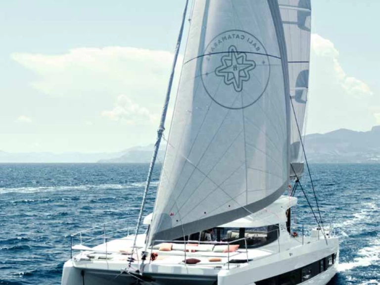 Noleggio Catamarano a Hyères – Bali Bali Catsmart