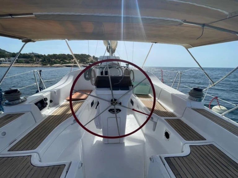 Noleggio barche Bénéteau Oceanis 393 Clipper a Calafell su Samboat