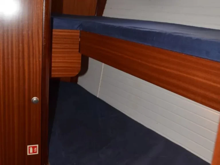 Noleggiare una Delphia Delphia 47-Ice a Longyearbyen