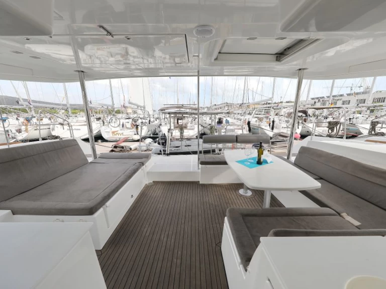 Noleggio barche Lagoon Lagoon 450 F a Murter-Kornati su Samboat