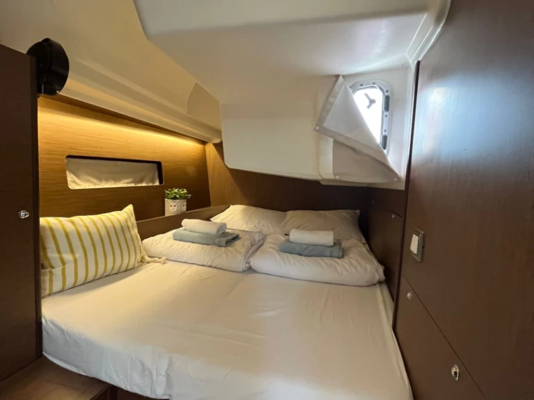 Noleggio barche Pomer economico Oceanis 40.1