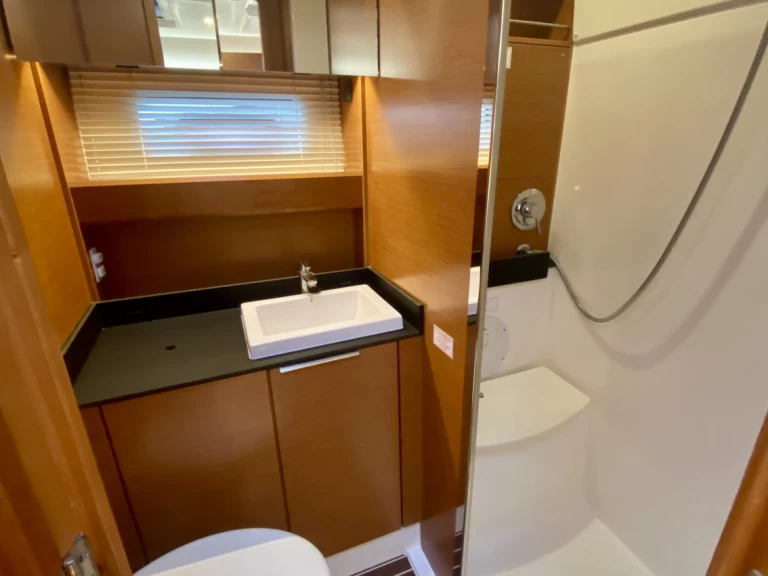 Noleggio a Nizza – Bavaria Bavaria 400 Sport su SamBoat