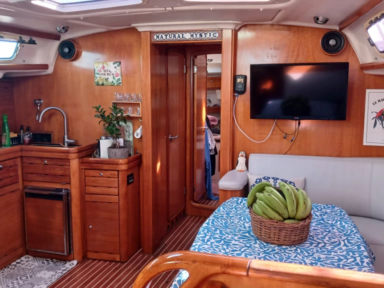 Noleggiare una Bavaria Bavaria 46 Cruiser a Le Marin