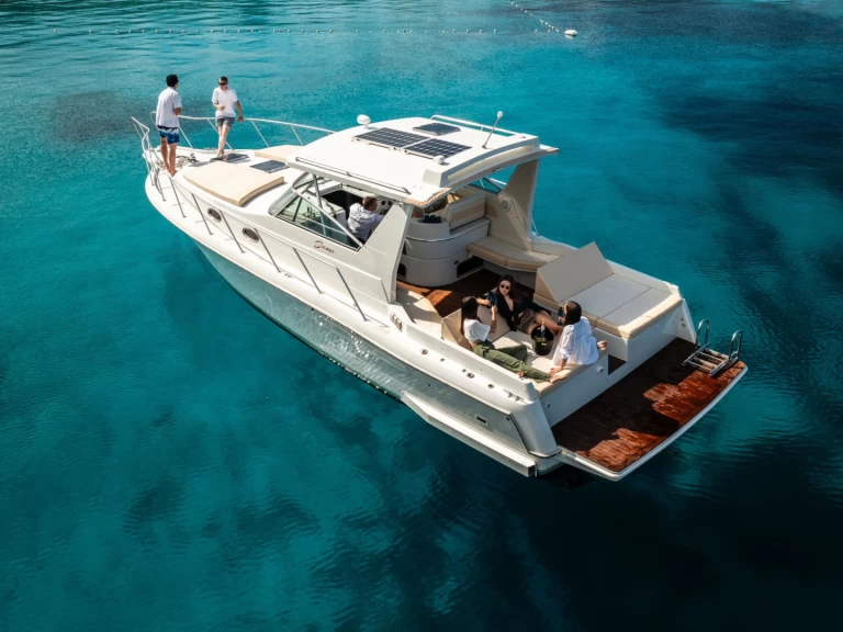 Noleggiare una Stamas Stamas 360 Express a Lesina (Hvar)