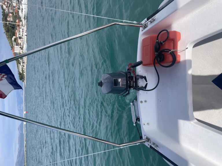 Pasara Elan  Elan  da affittare a  Trogir