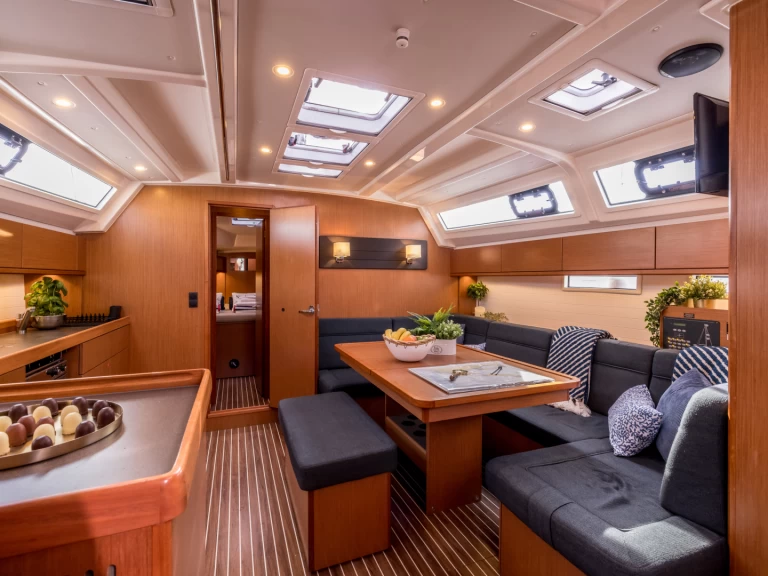 Noleggiare una Bavaria Cruiser 46 a Spalato