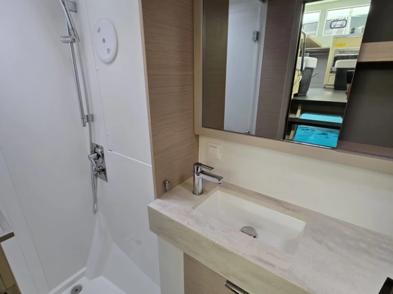 Noleggiare una Lagoon Lagoon 40 a Trogir