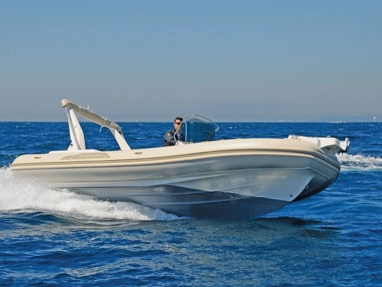 Noleggio a Hyères – Capelli Capelli 770 su SamBoat