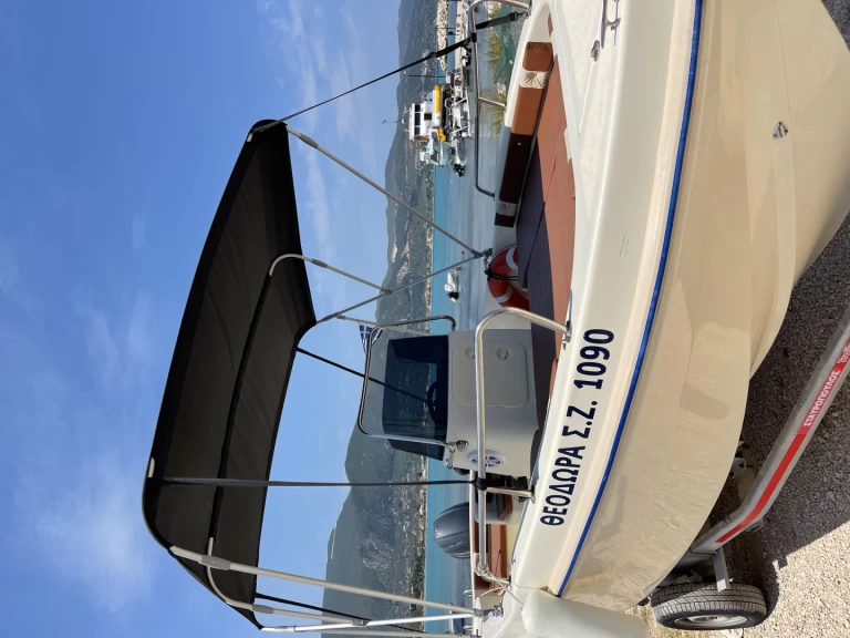 Noleggiare una Poseidon Bluewater 480 a Zante
