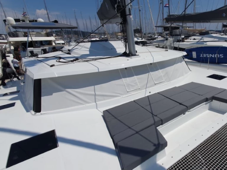 Noleggio Catamarano a Seget Donji – Fountaine Pajot Astrea 42