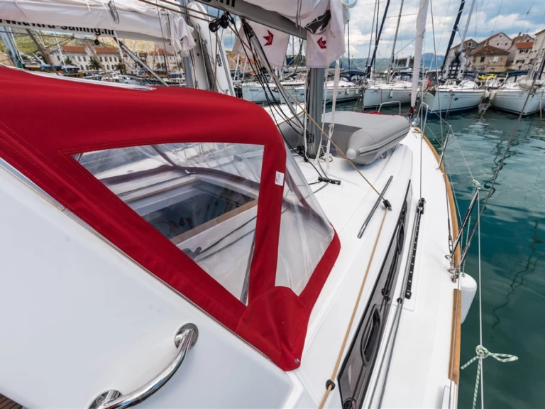 Noleggio Barca a vela Bénéteau con patente nautica